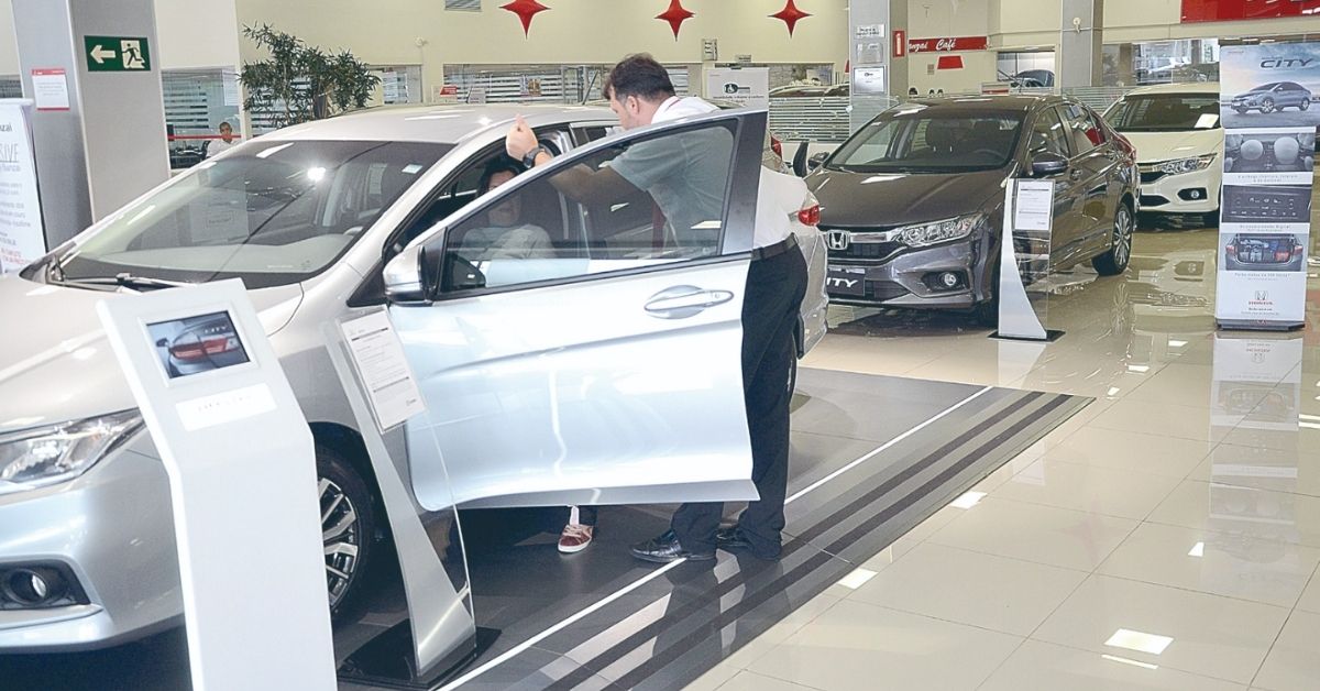 Emplacamentos de veículos crescem 9,6% em Minas em 2025