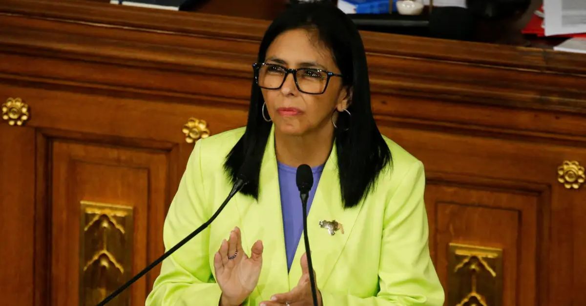 Delcy Rodríguez apresenta proposta de anistia geral na Venezuela