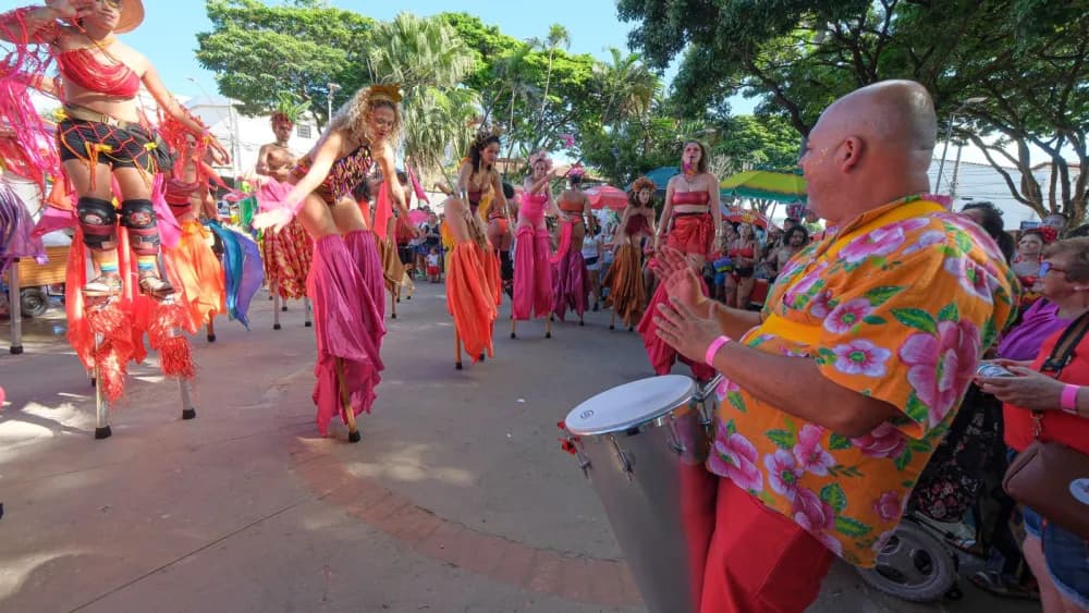Isenção do IR e Carnaval devem aquecer vendas no comércio de BH em fevereiro