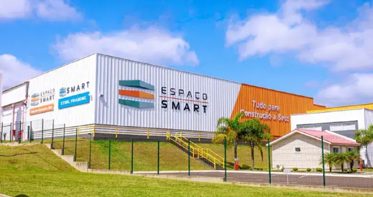 Espaço Smart amplia presença em Minas Gerais com inauguração de loja física em Juiz de Fora