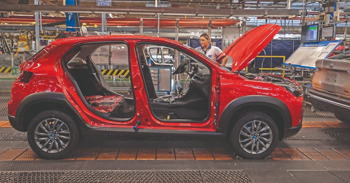 Produção e exportações da Stellantis em Betim batem recorde em 2025