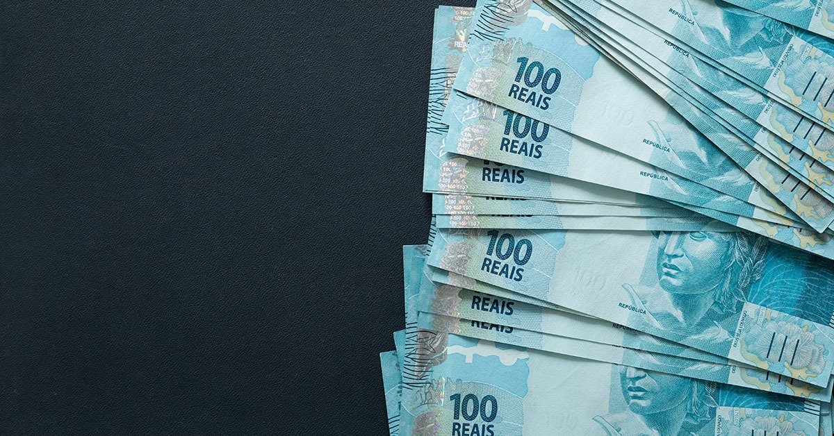 Salário mínimo completa 90 anos como marco das lutas trabalhistas no Brasil