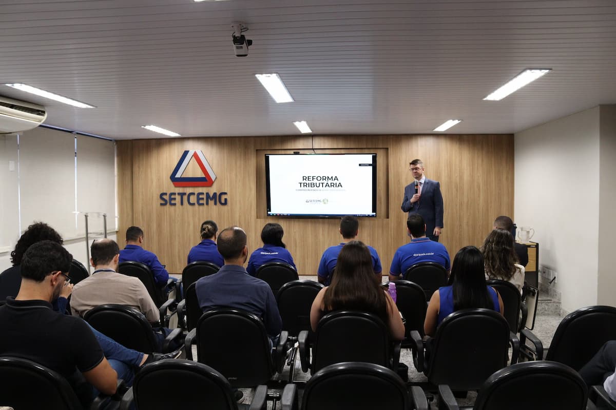 Setcemg promove Café com Palestra sobre impactos das tributações em 2026