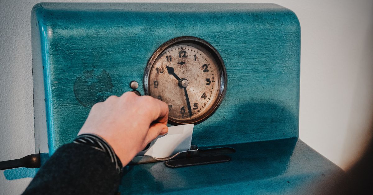 Horas extras lideram ações trabalhistas em ano recorde de processos