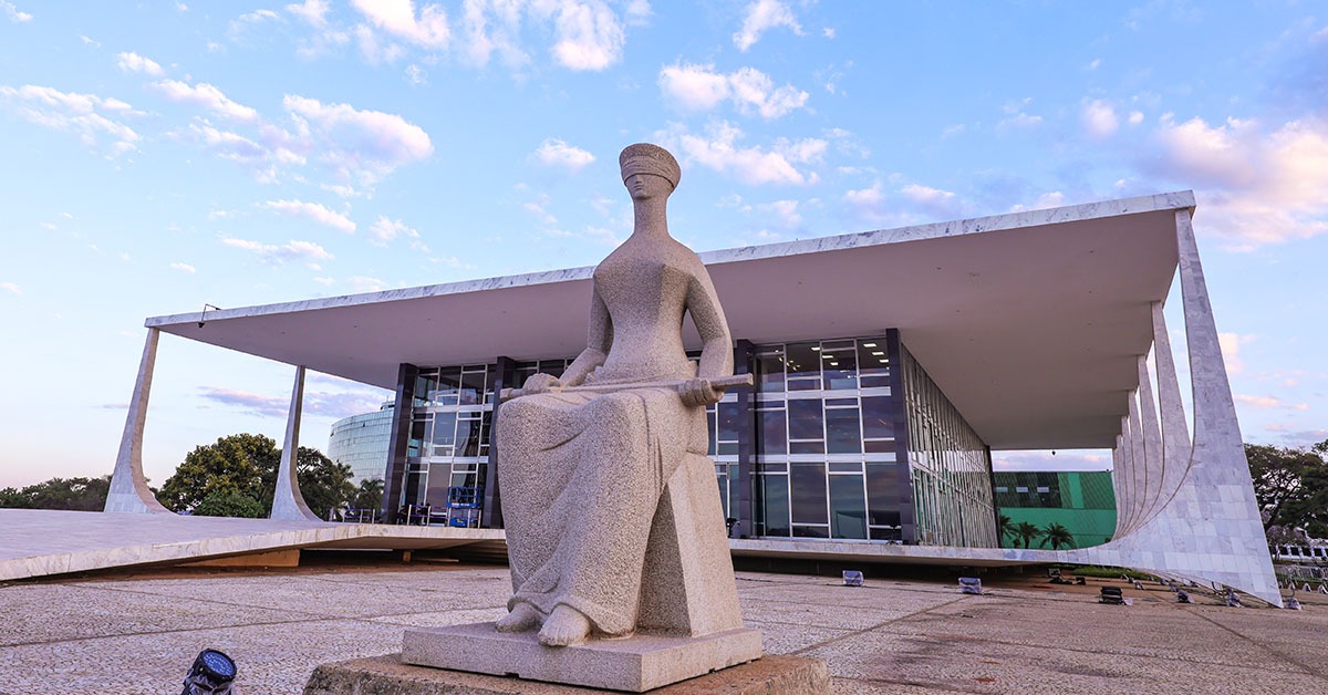 Julgamentos do STF criam risco fiscal de R$ 72,8 bi para a União