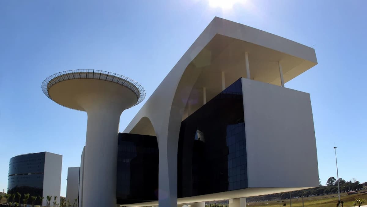 Zema perde prazo e Assembleia promulga lei de cotas raciais em concursos públicos