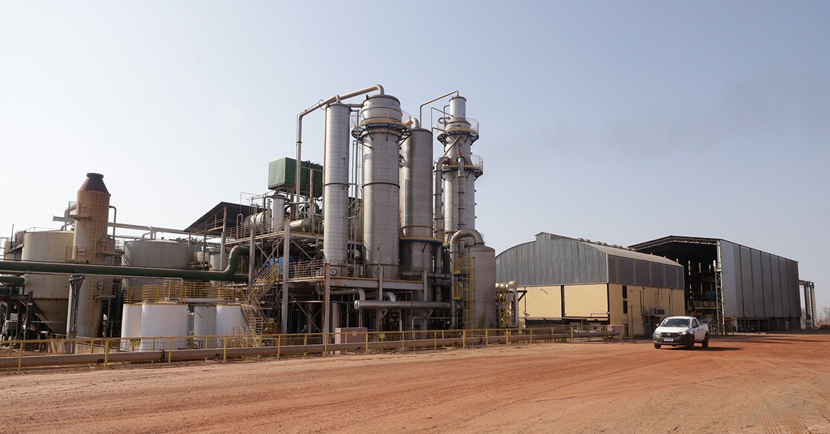 Com retração nas vendas externas de açúcar, setor aposta no etanol para as próximas safras