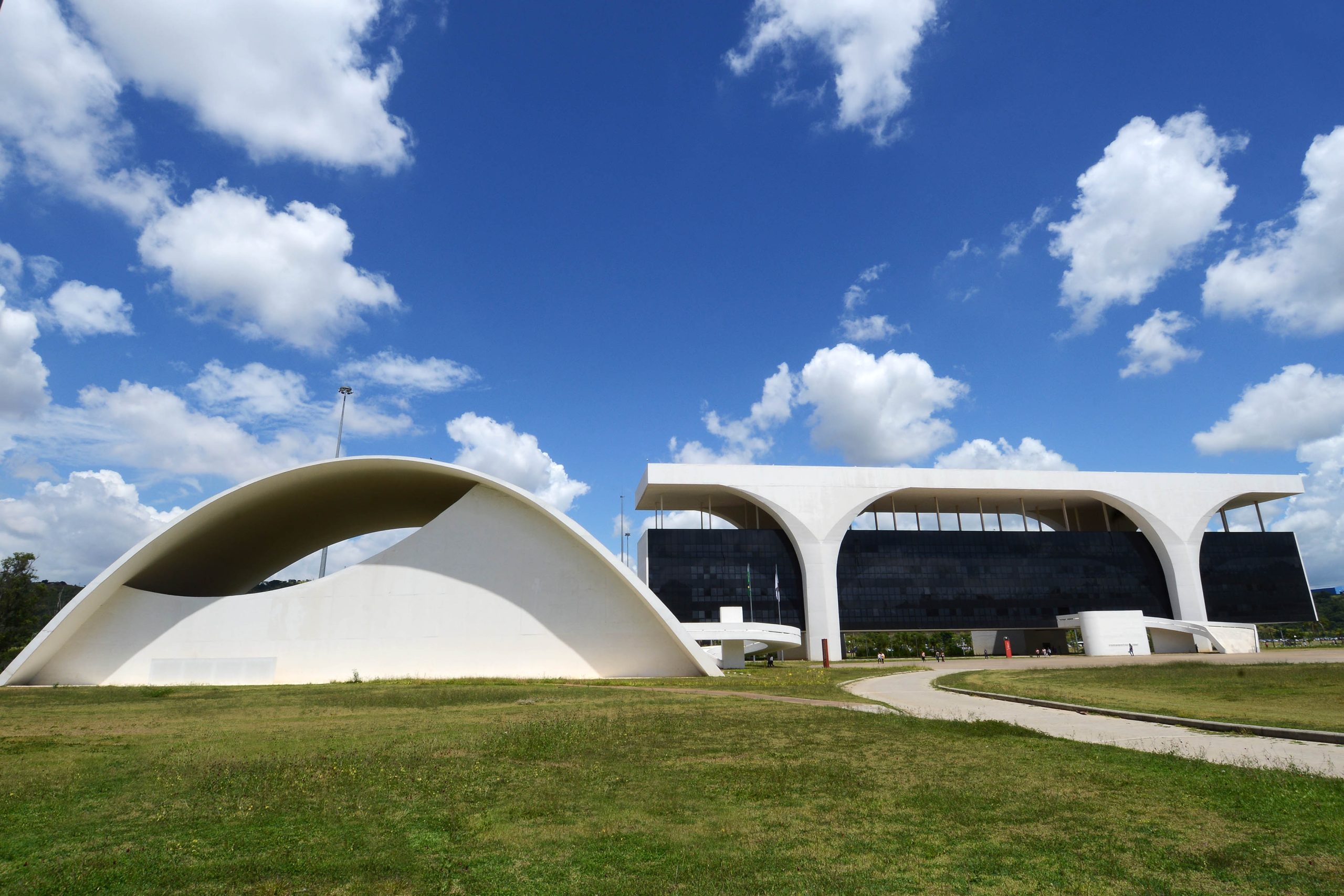 Governo de Minas quita segunda parcela do Propag