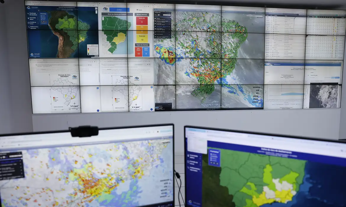 Desastres climáticos afetaram mais de 336 mil pessoas no país, em 2025