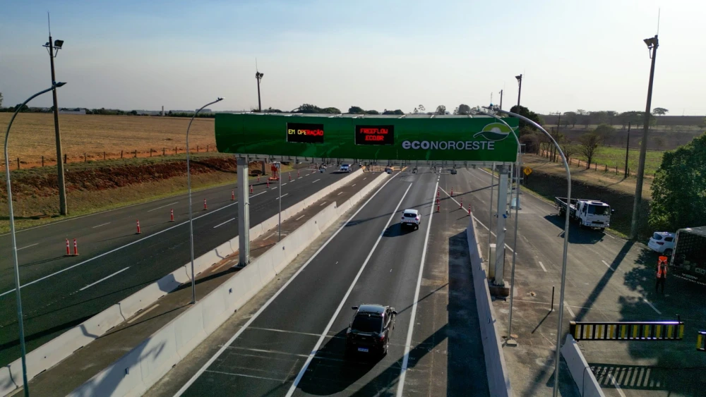 Projeto na Câmara quer mudanças no pedágio free flow e fim de multa automática
