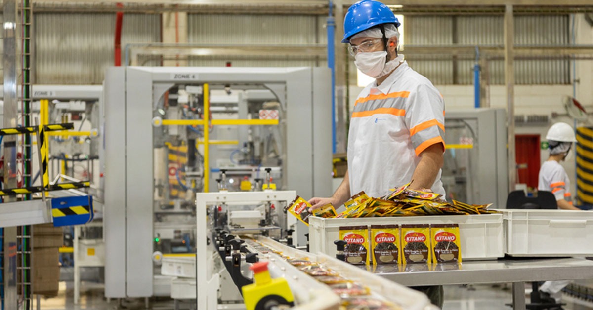 Índice de Confiança da Indústria sobe 0,6 ponto em fevereiro, a 96,7 pontos, afirma FGV