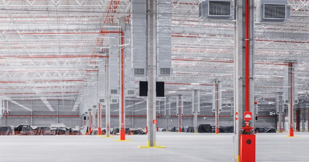 Galpão logístico TRBL Contagem.