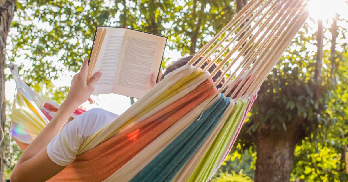 Carnaval de leitura: 9 livros de autores brasileiros para fugir dos bloquinhos