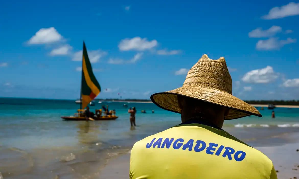 Senado aprova regras para empresas que prestam serviços a turistas