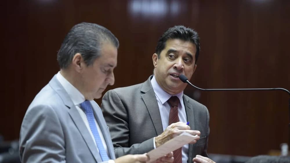 Deputado ‘desafeto’ de Zema se oferece ao PL para disputar o governo de MG