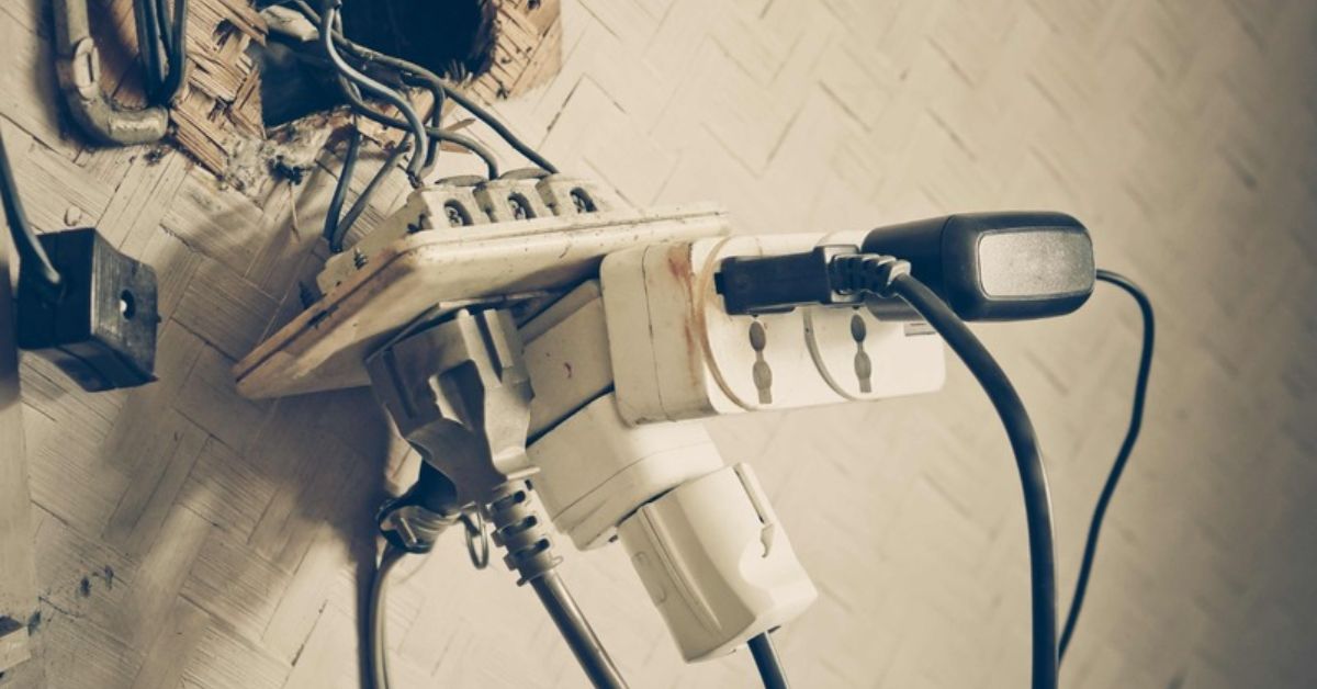 Cemig alerta para cinco riscos elétricos que parecem inofensivos, mas que colocam vidas em perigo