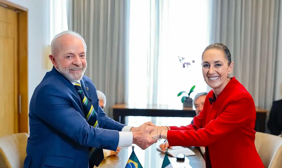 Lula e presidenta do México querem reunir empresários dos dois países