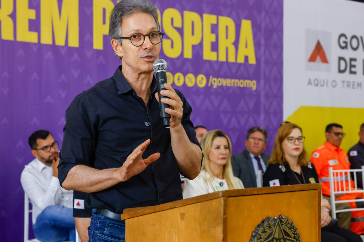 Zema descarta ser vice de Flávio Bolsonaro e mantém pré-candidatura à Presidência