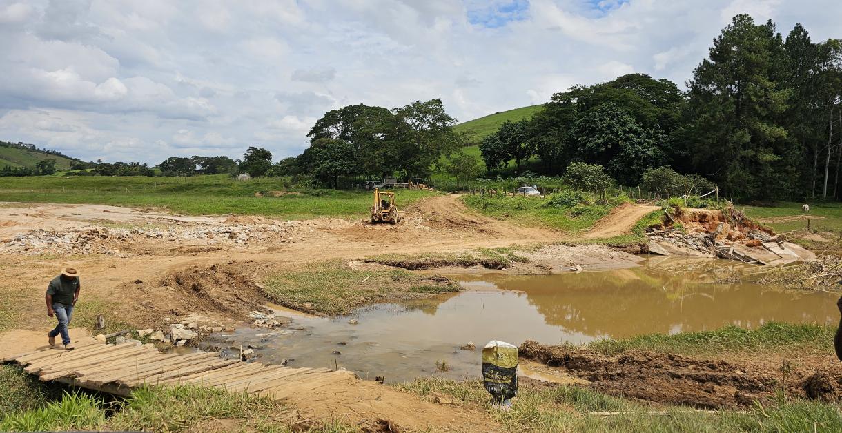 Chuvas causam prejuízos e provocam perdas de até R$ 100 mil em Minas Gerais