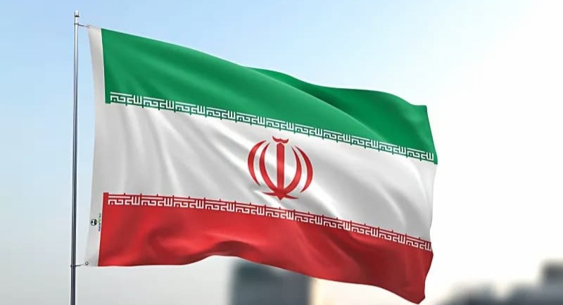 Irã confirma filho de Khamenei como novo líder; Trump ameaça eliminá-lo