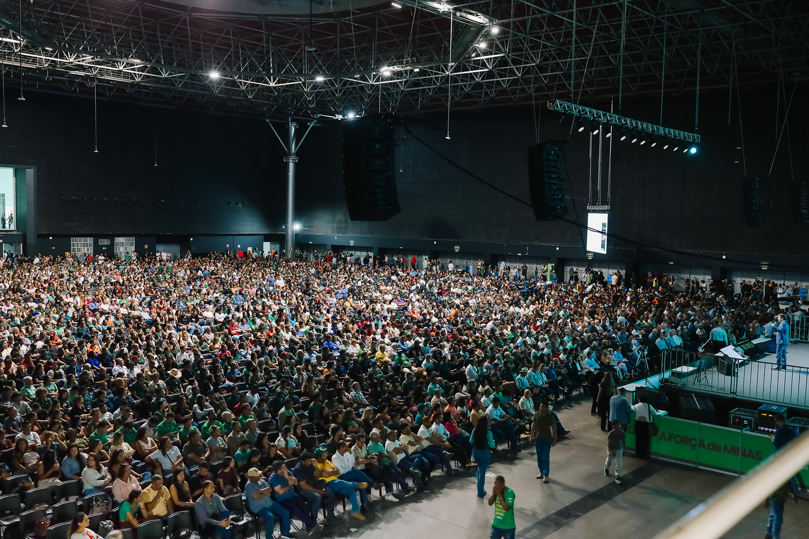 Produtores de todo o Estado lotaram o Expominas