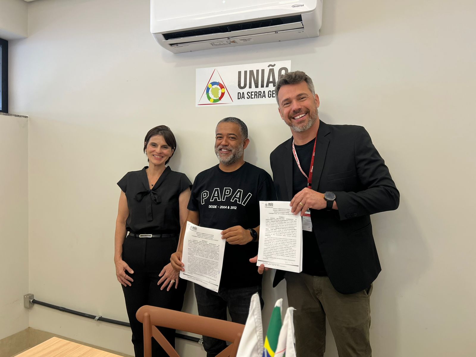 Cohab-MG firma parceria histórica para regularizar 10 mil imóveis e ampliar Reurb em 15 municípios de Minas