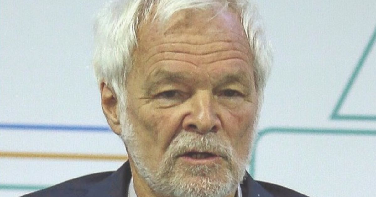 Livro analisa entraves e avanços do ensino no País