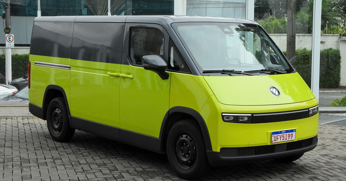 Foton apresenta van elétrica com autonomia de 245 km