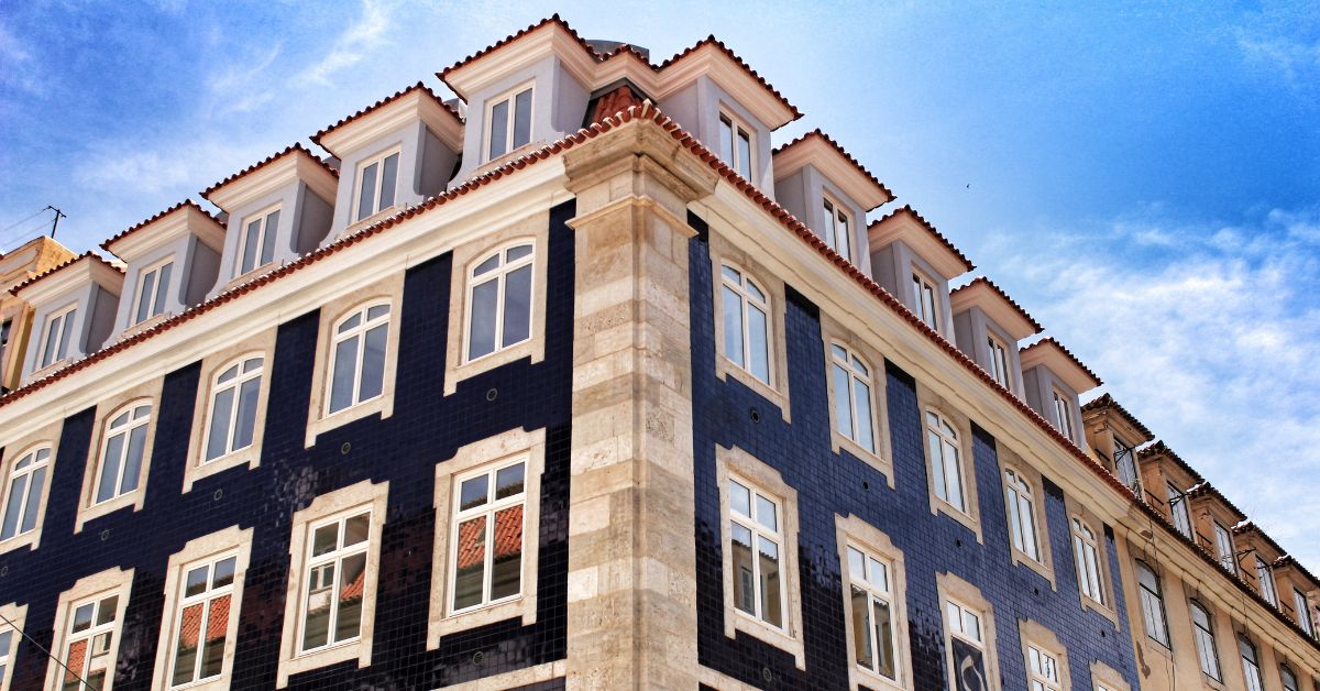 Brasileiros de alta renda ampliam busca por imóveis em Portugal