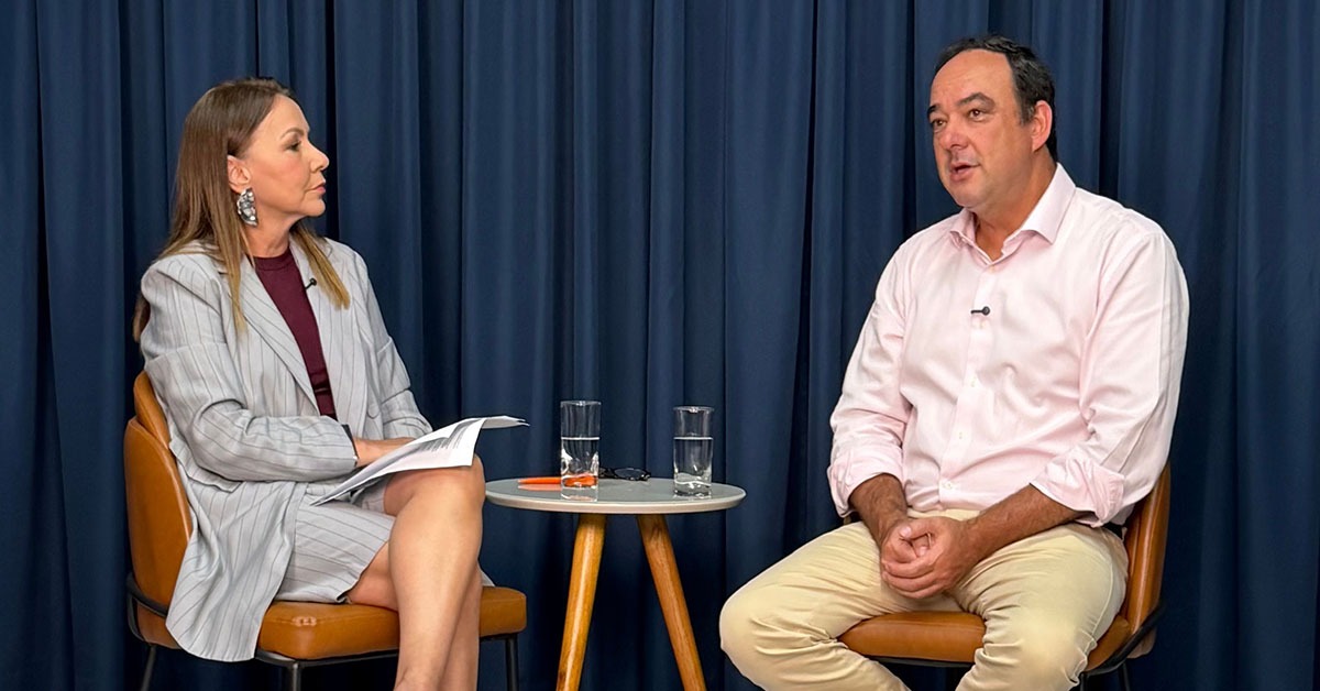 Podcast Diário do Comércio: temporada 2026 começa nesta quarta (18) com Flávio Roscoe