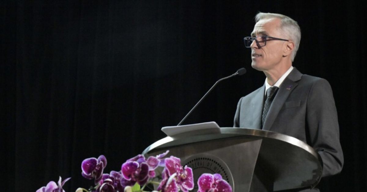 Alessandro Moreira assume reitoria da UFMG para gestão até 2030