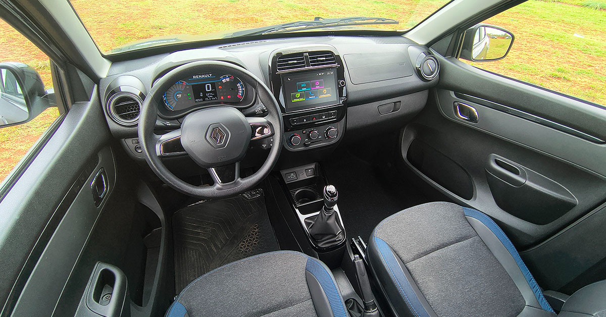 Kwid Iconic substitui versão Intense Pack Biton na linha 2026