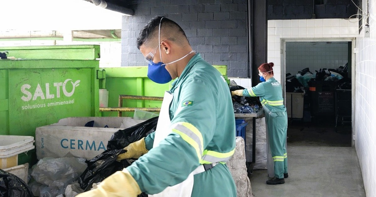 Uberlândia Shopping alcança marca de 387 toneladas de resíduos reciclados e compostados