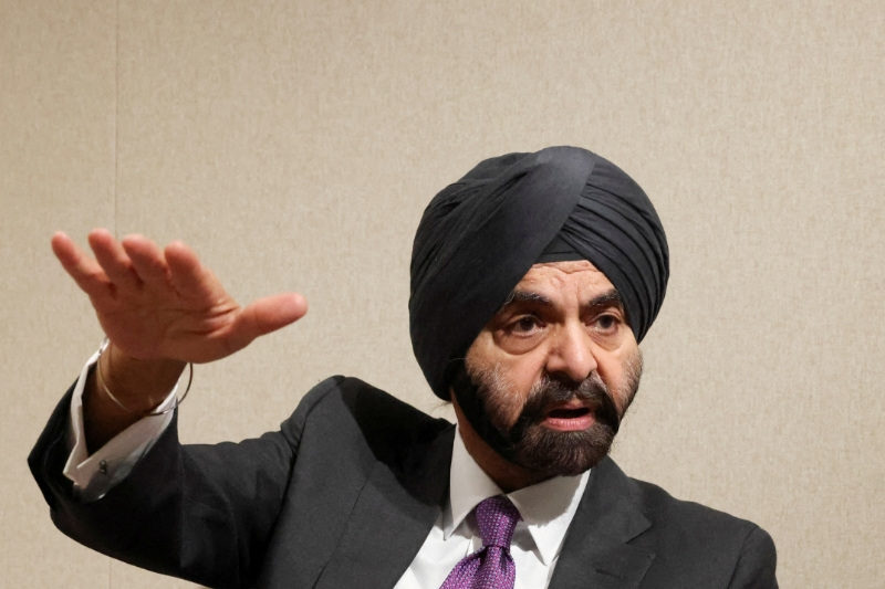 Presidente do Banco Mundial vê crescimento menor e inflação mais alta devido à guerra