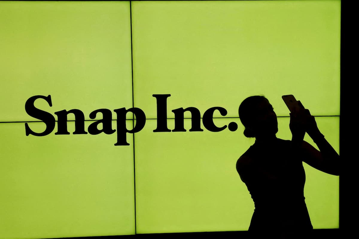 Snap aposta na IA e corta 1.000 empregos após pressão de investidor ativista