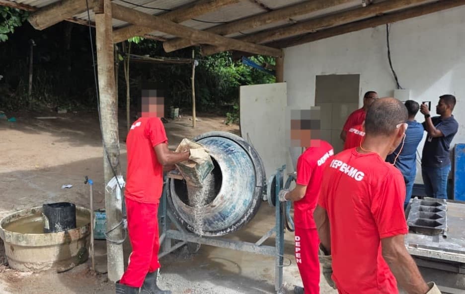 Presos em Teófilo Otoni vão produzir artefatos de concreto para obras públicas