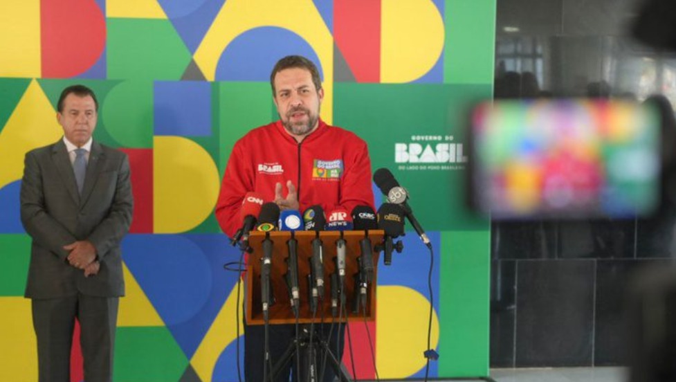 Projeto que acaba com a escala 6×1 atende demanda histórica dos trabalhadores, dizem ministros