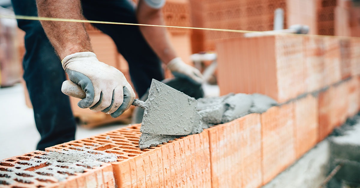 Custo de vida volta a subir em BH em março com pressão de serviços e alimentos