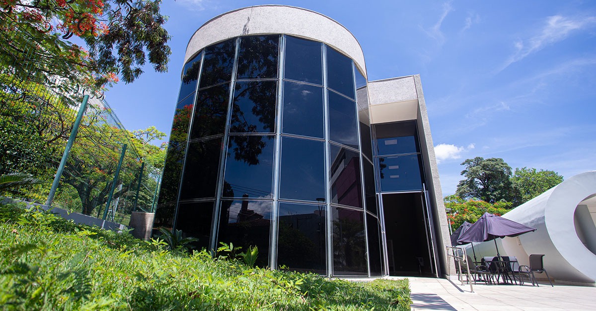 Planetário da PUC Minas une música e observação do céu em nova edição