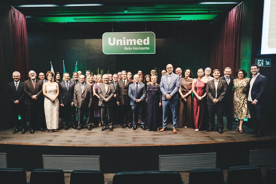 Unimed-BH realiza cerimônia de posse da nova diretoria e dos conselhos