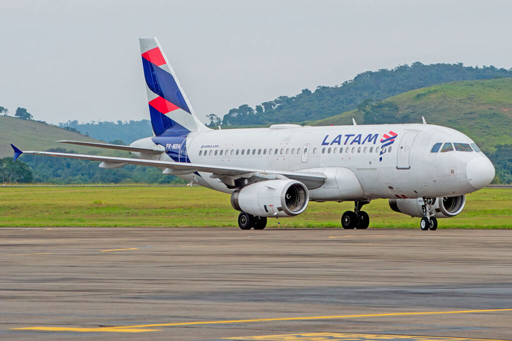 Aeroporto da Zona da Mata, em Juiz de Fora, volta a ter voos diários da Latam para São Paulo