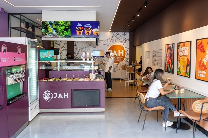 Rede mineira JAH Açaí lança novo modelo de negócio com cafés e chás