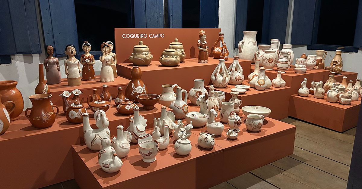 Artesãs mineiras levam tradição do Jequitinhonha ao Instituto Tomie Ohtake, em São Paulo