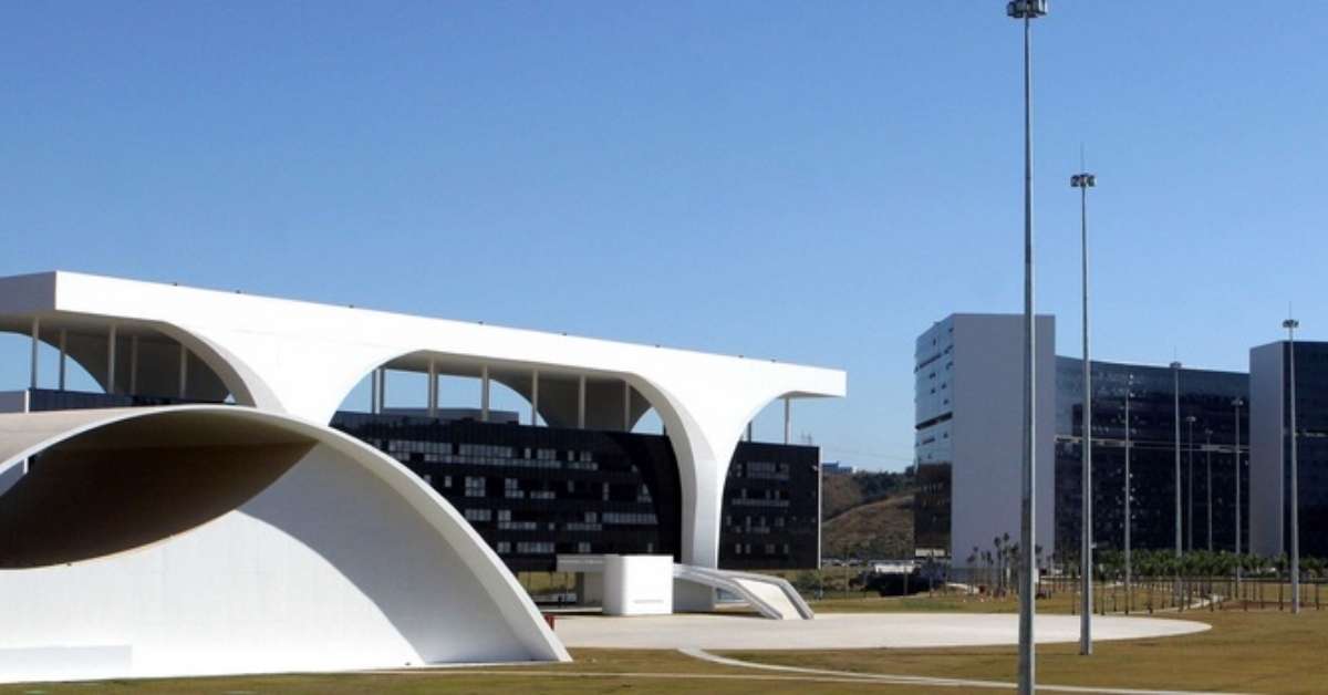 Governo de Minas paga R$ 104 milhões do Propag à União