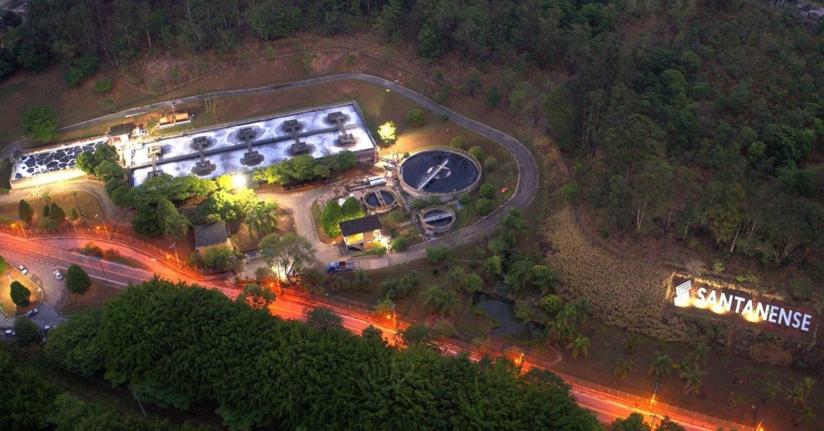 Foto Aerea da Companhia Santanense em Itauna (MG)