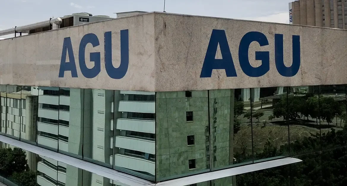 AGU diz ao STF que Lei da Dosimetria é inconstitucional