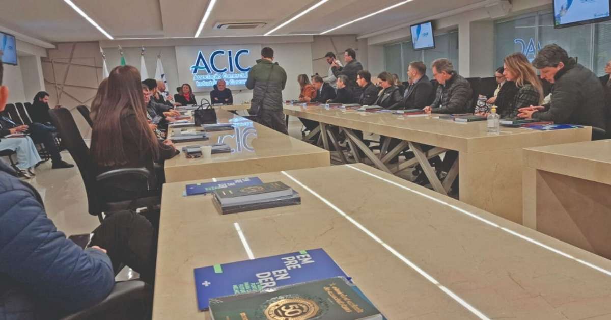 Missão do Sebrae Minas reúne lideranças do Centro-Oeste em agenda de inovação no Paraná