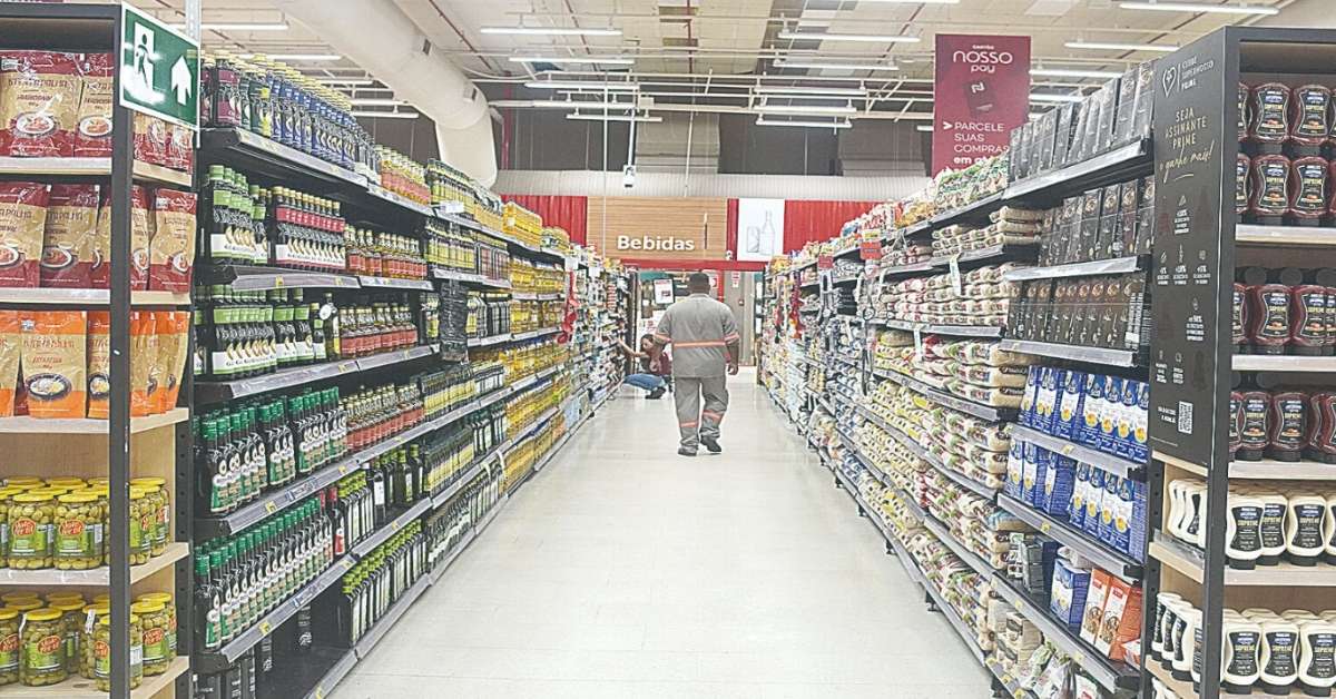 Setor supermercadista de Minas registra alta nas vendas e aposta na Copa para acelerar consumo