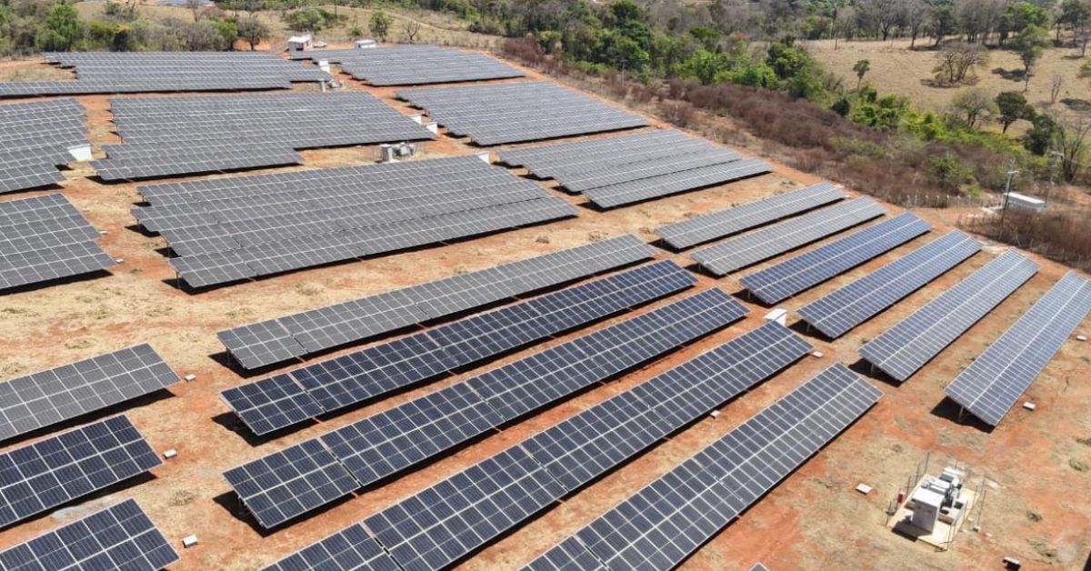 PUC Minas aposta na geração de energia limpa e já registra economia milionária