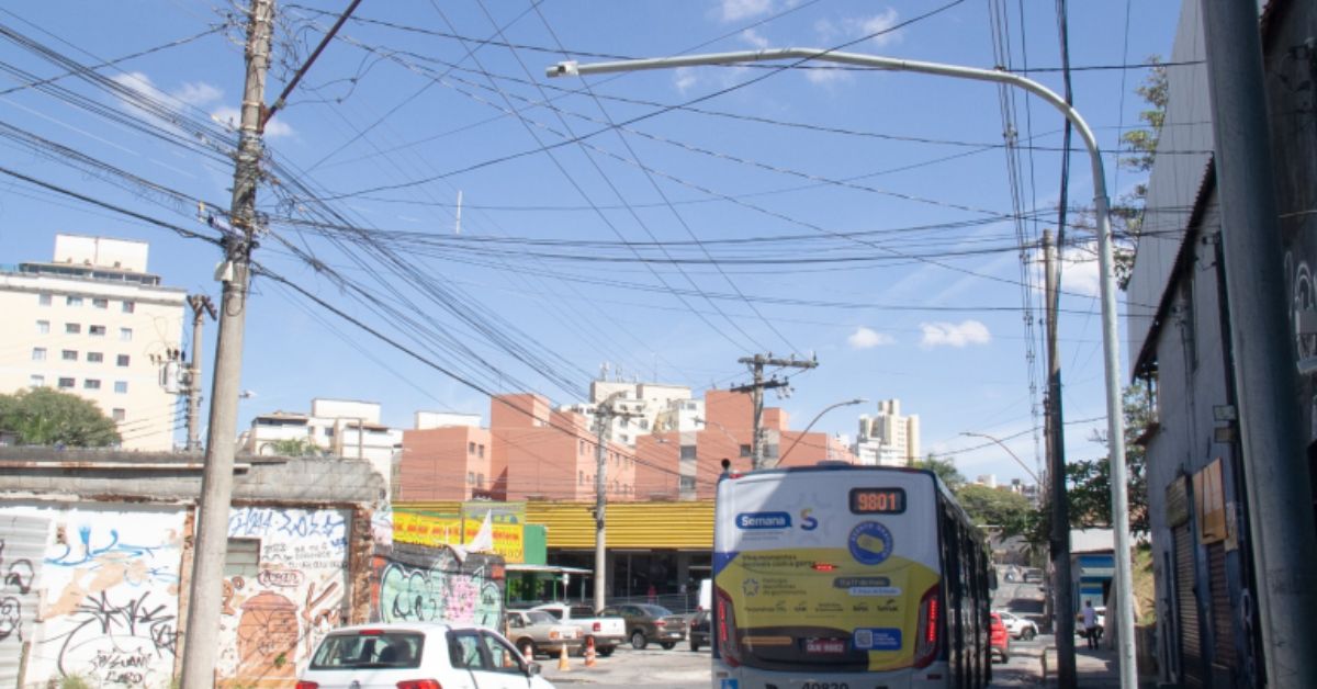 BH ganha semáforos inteligentes para ônibus; veja onde estão instalados